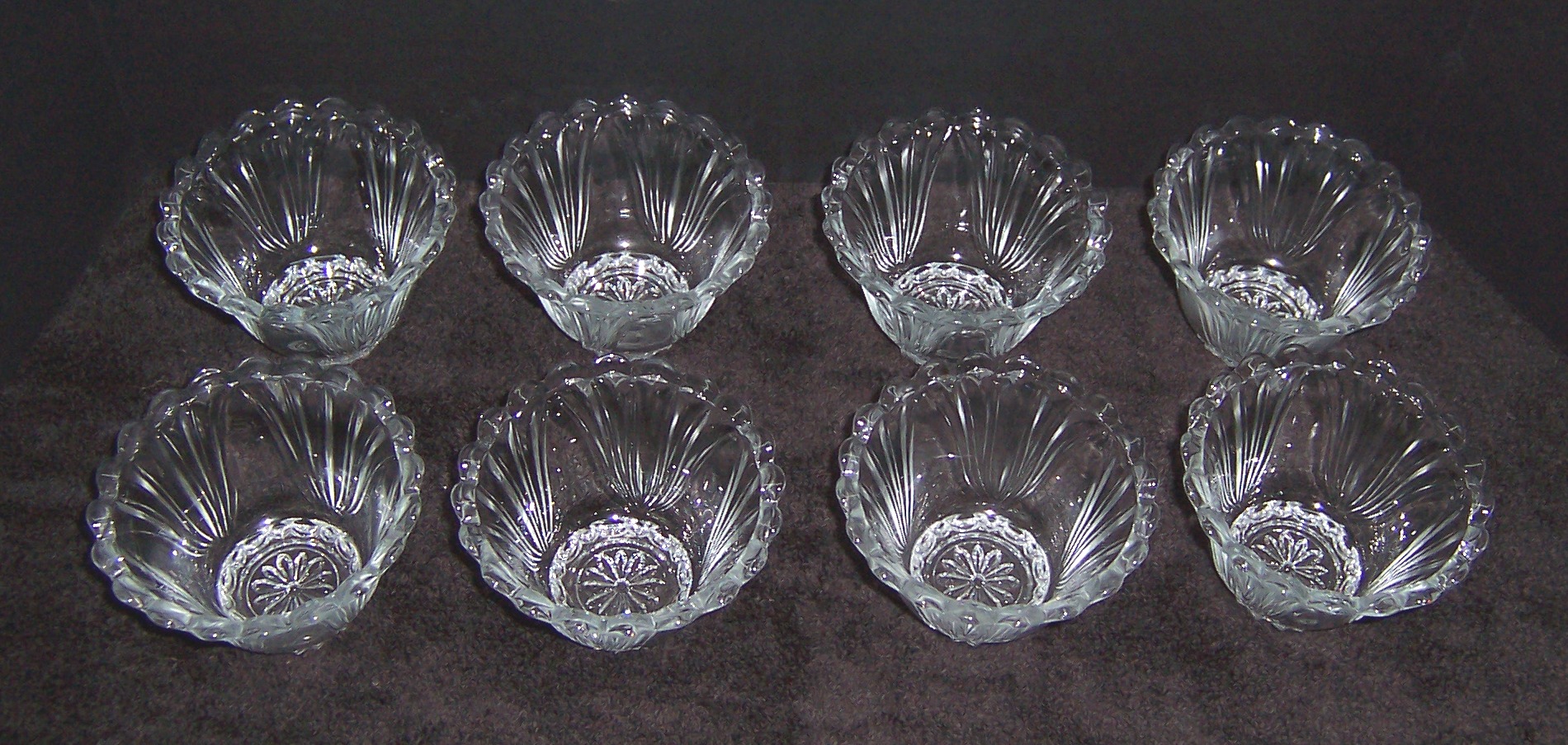 8 Piece Clear Glass Dessert Bowl Set