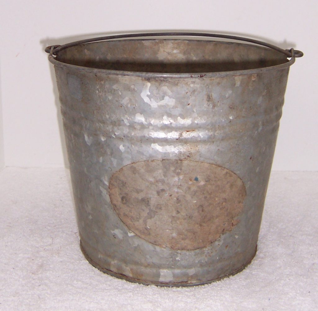 Vintage Galvanized Pail Bucket with Handle